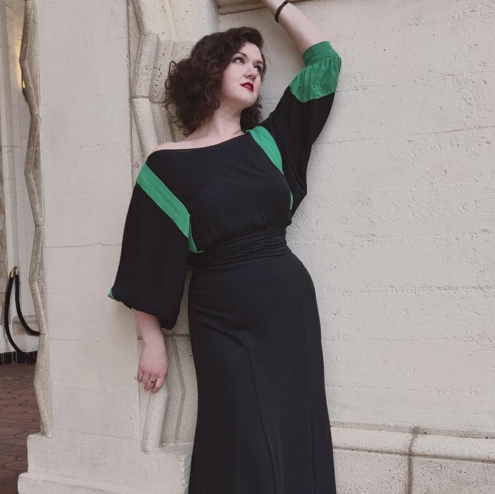 Meet your Posher, Macabre